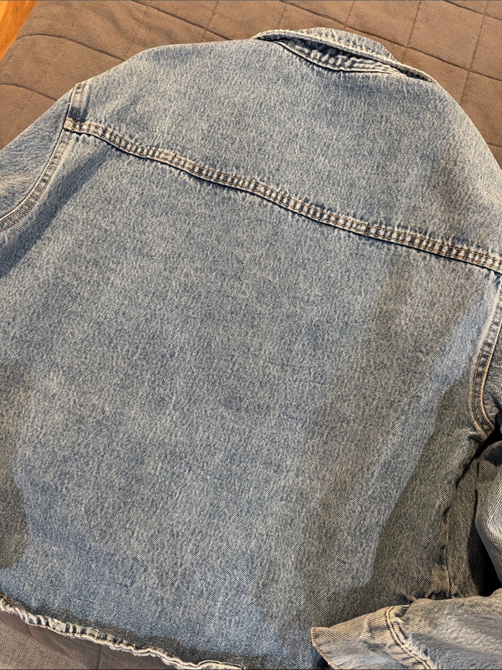 Zara Cropped Distressed Denim Jacket - Button Front - Picture 5 of 5
